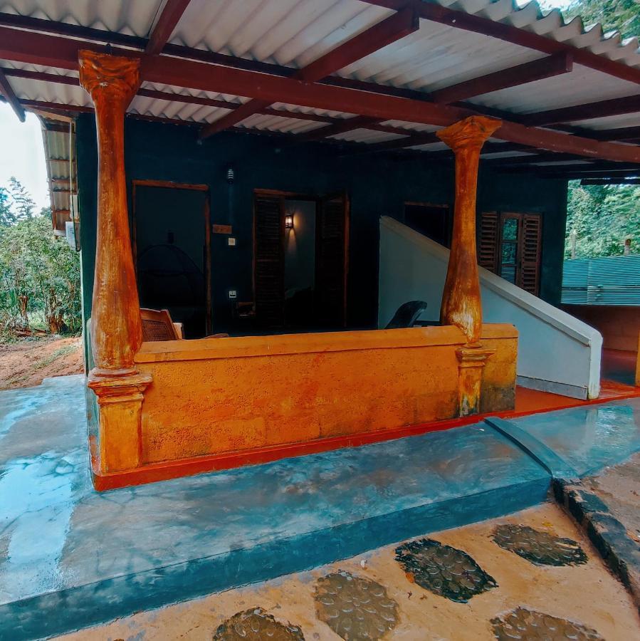 Jaana Guest * Sigiriya