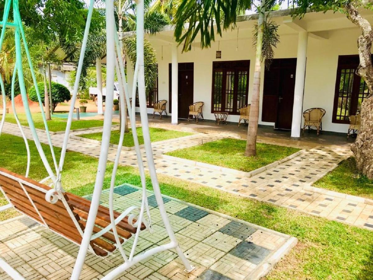 Garden Homestay *