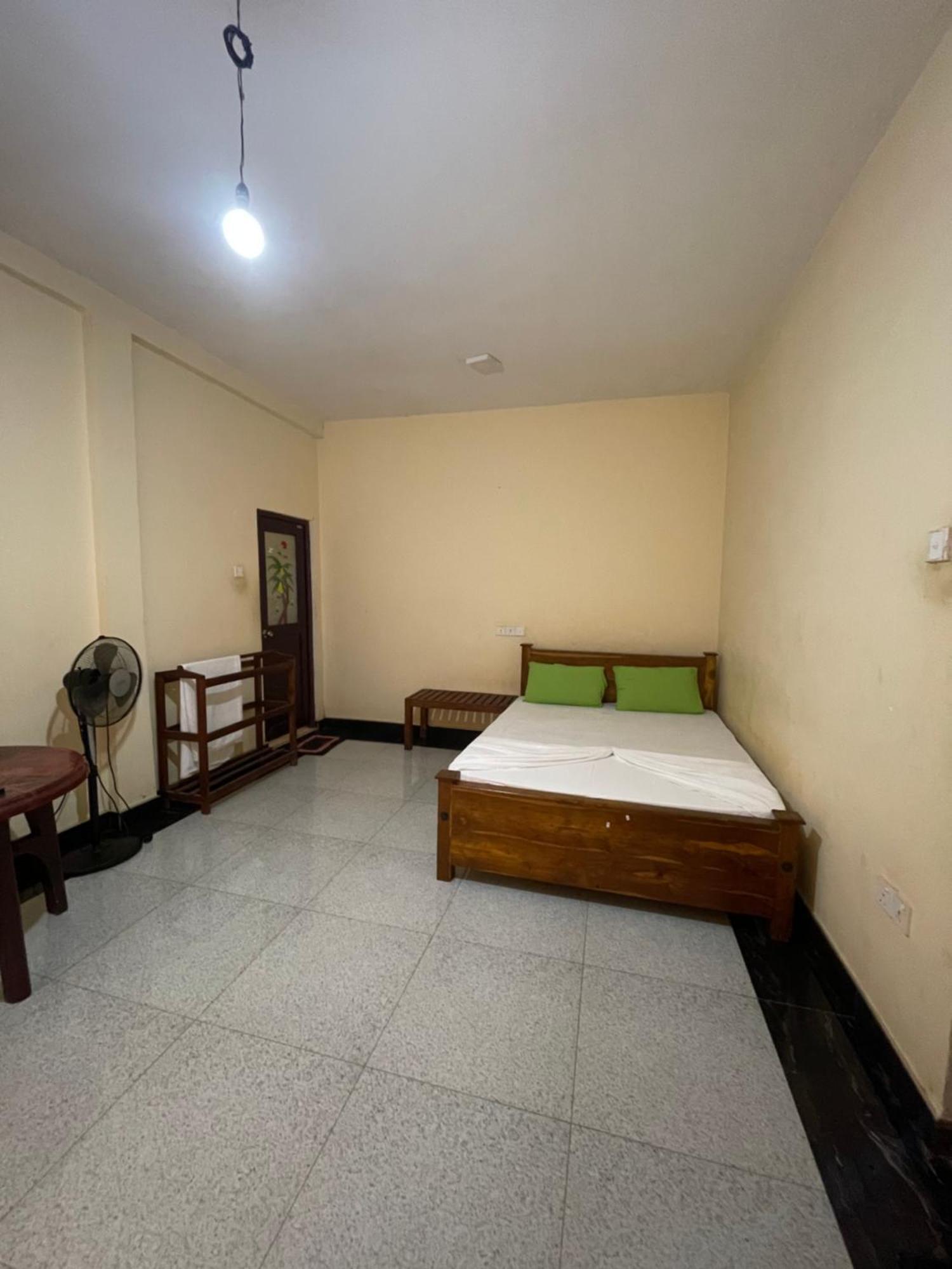 Hostel Karu's *