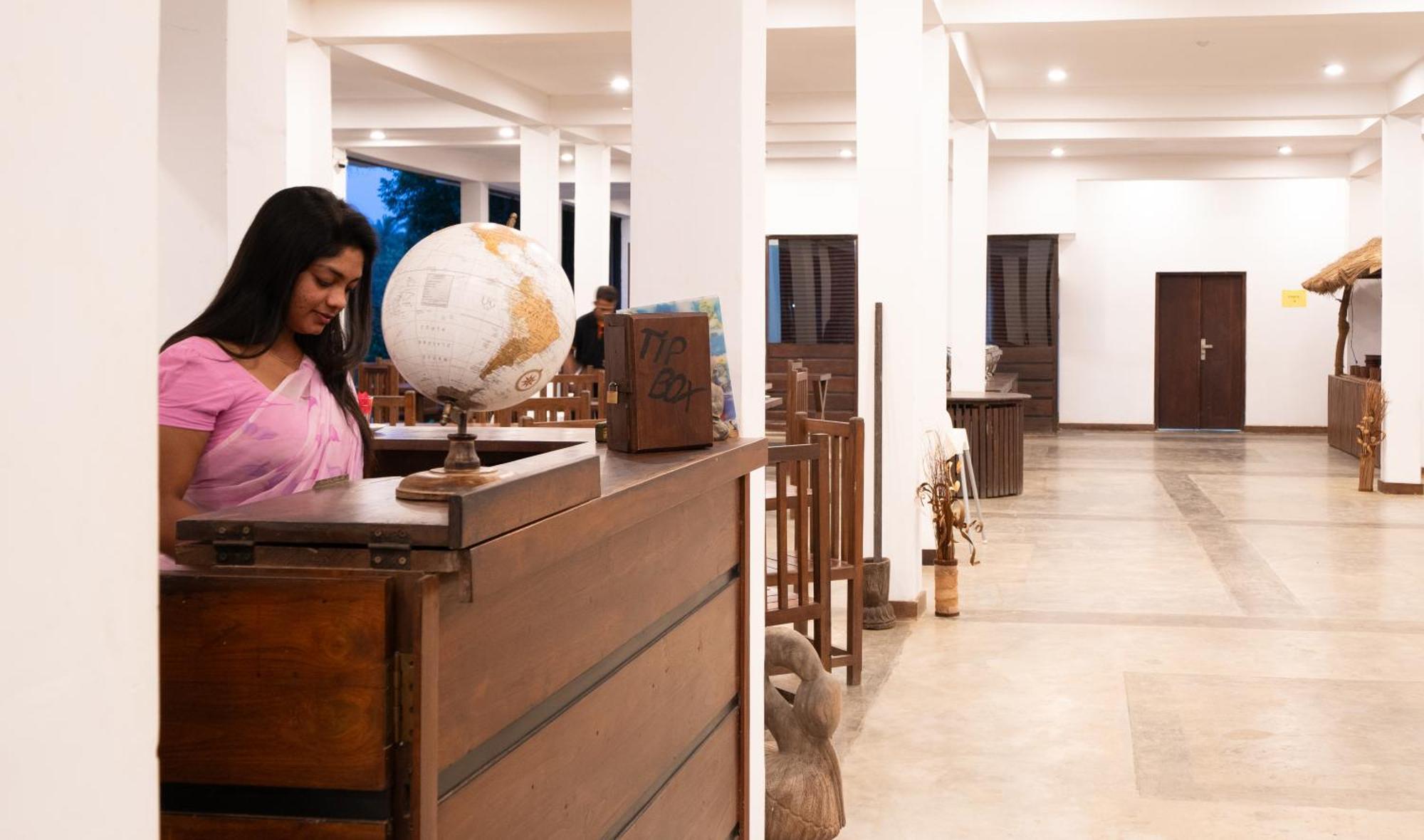 Lario Hotel Sigiriya