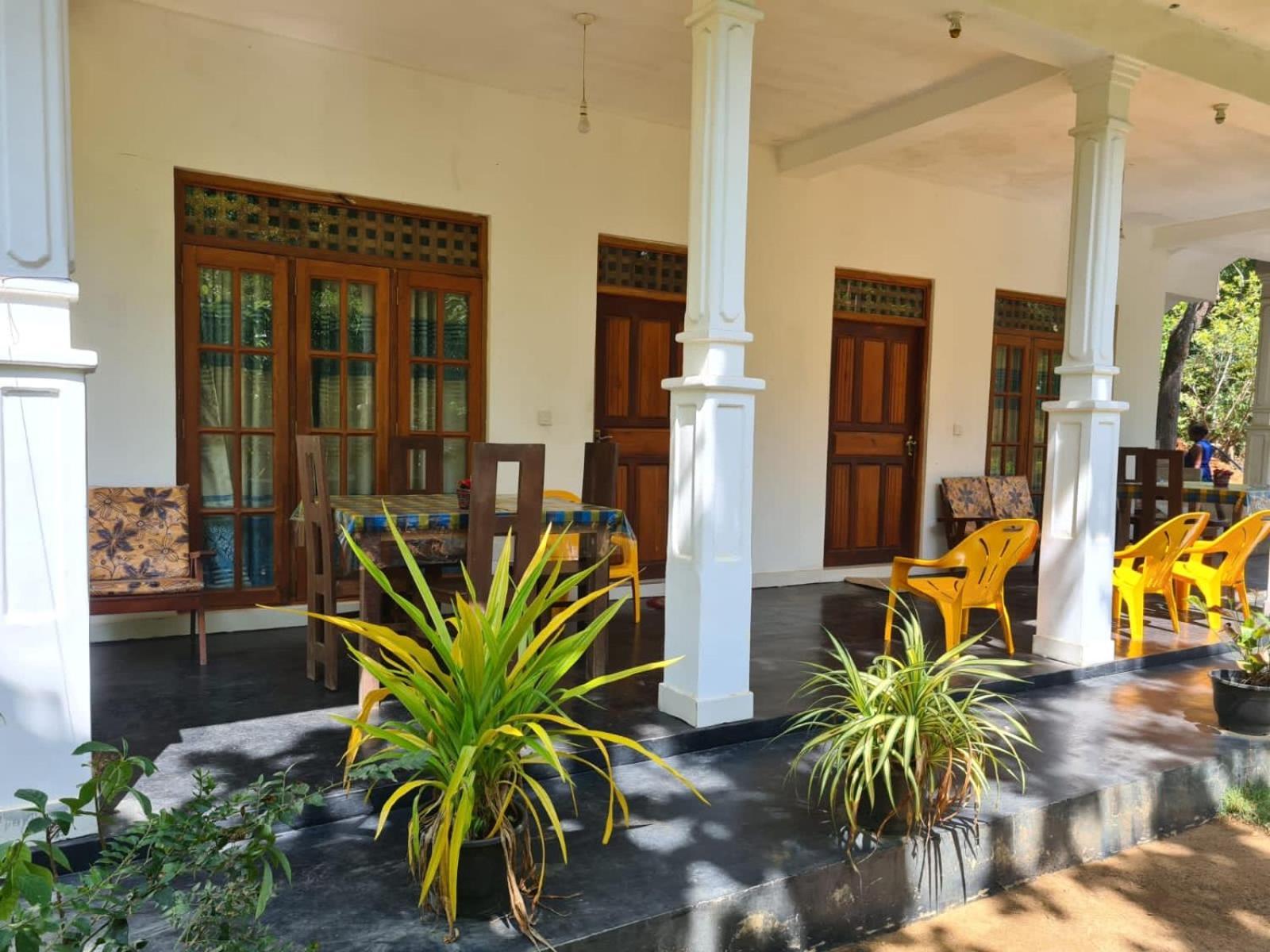Thuruliya Guest house