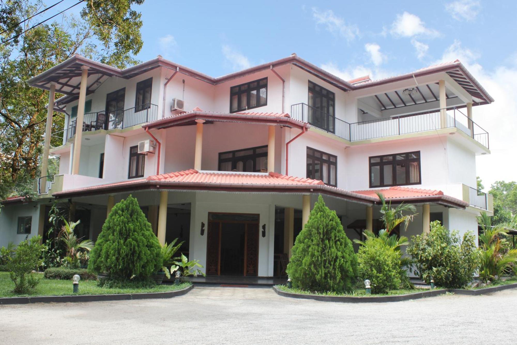 Summer Hotel