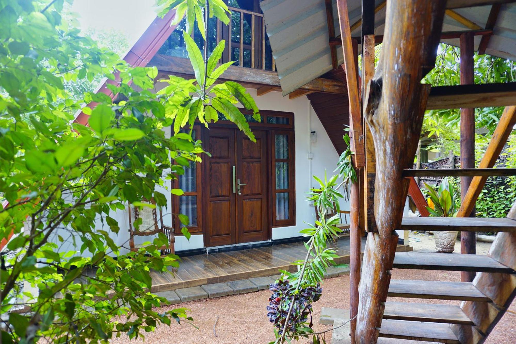 Sigiri Sky & Treehouse Sigiriya