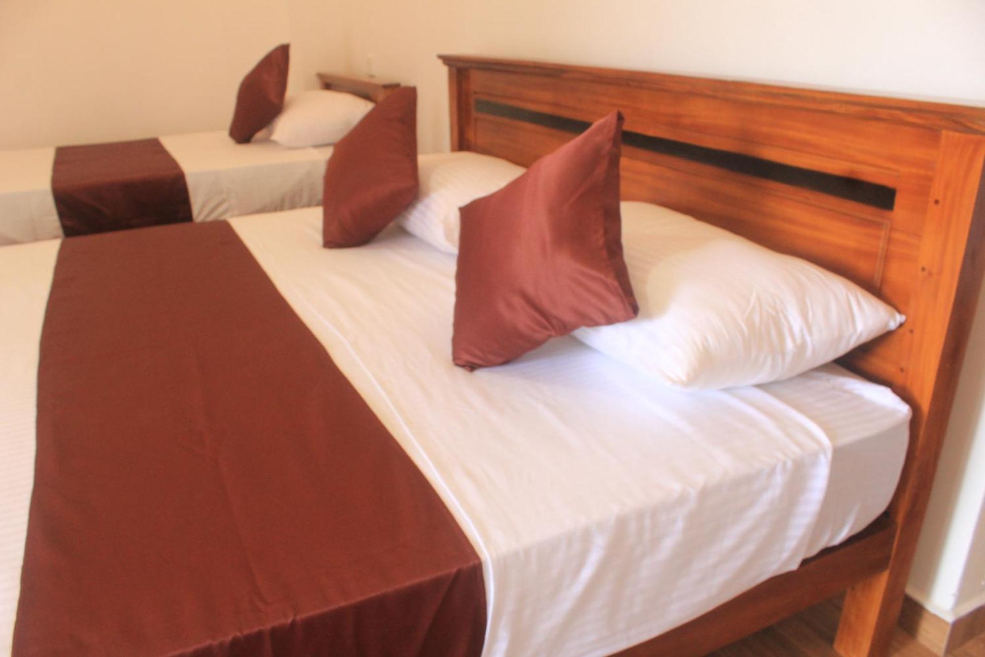 The Wild Elephant Hotel Sigiriya
