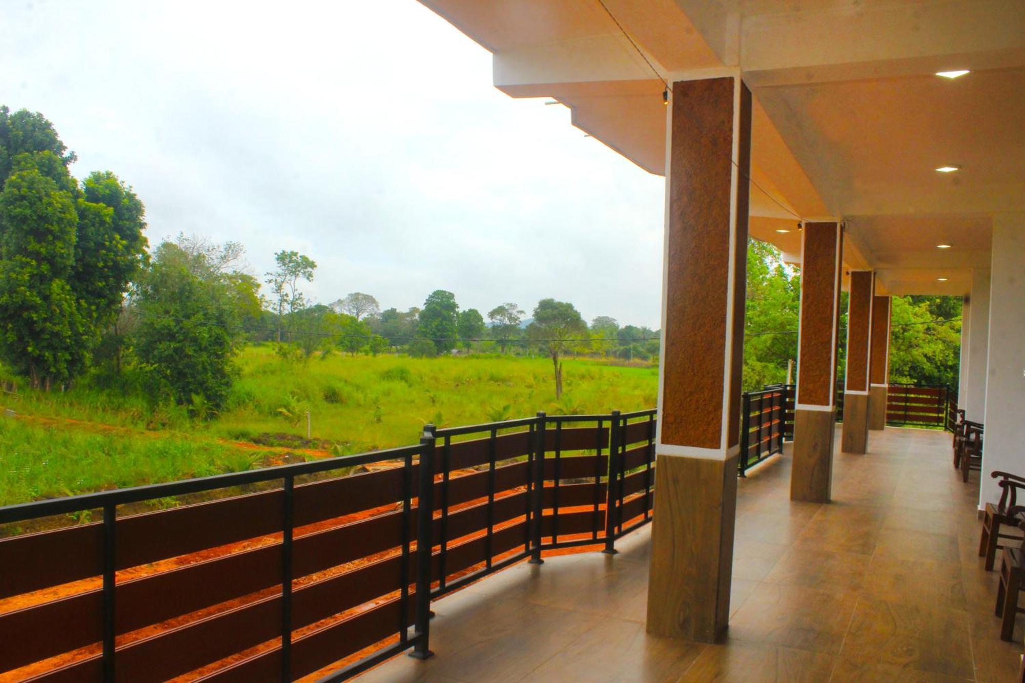The Wild Elephant 5* Sigiriya