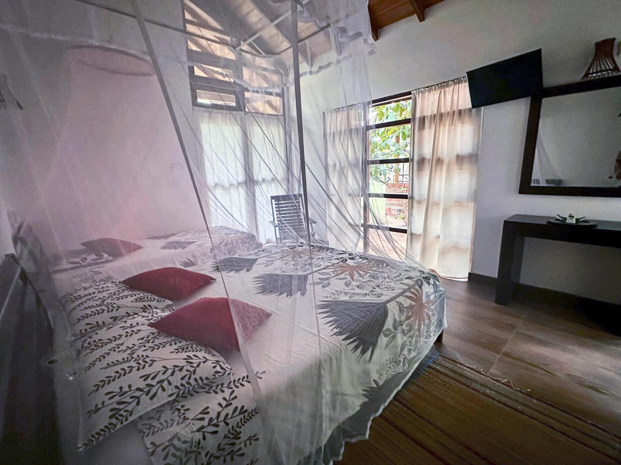 Sat Nam Village Hotel 2*