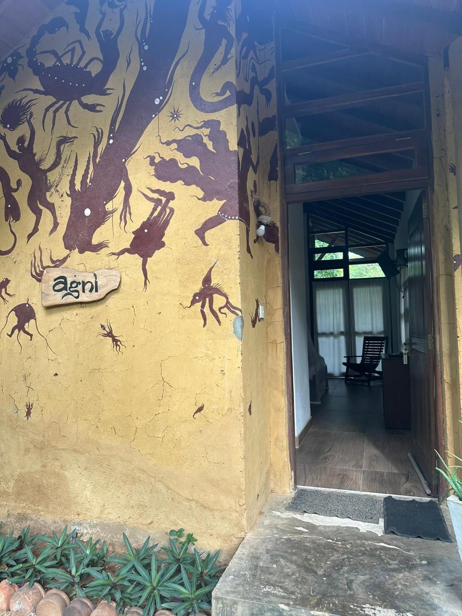 Sat Nam Village Hotel Sigiriya