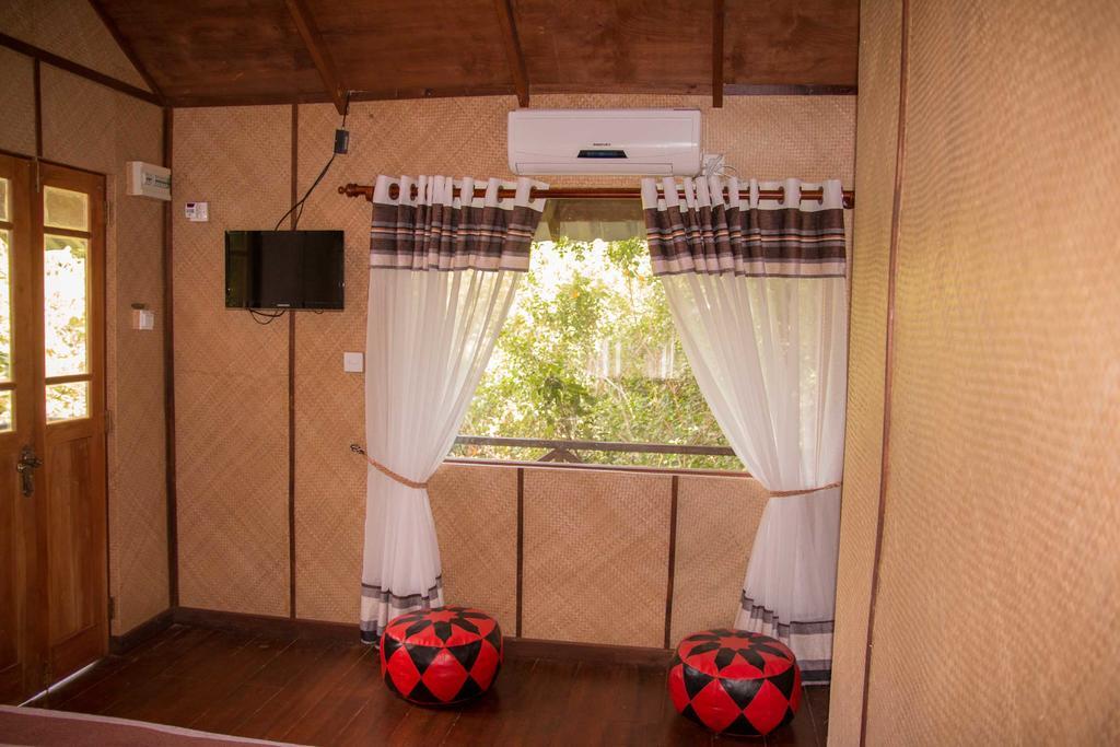 Lodge The Thick Forest *