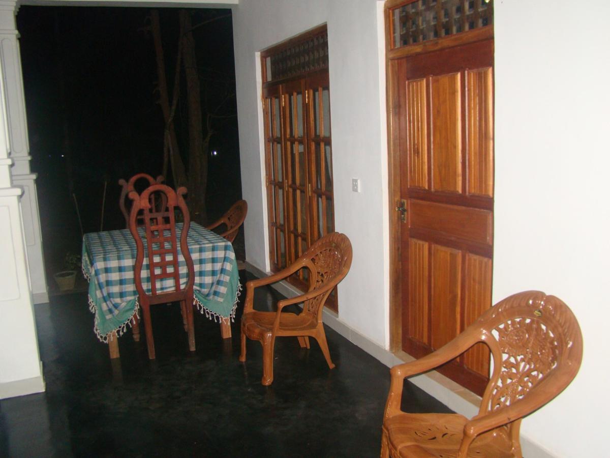 Thuruliya Guest house