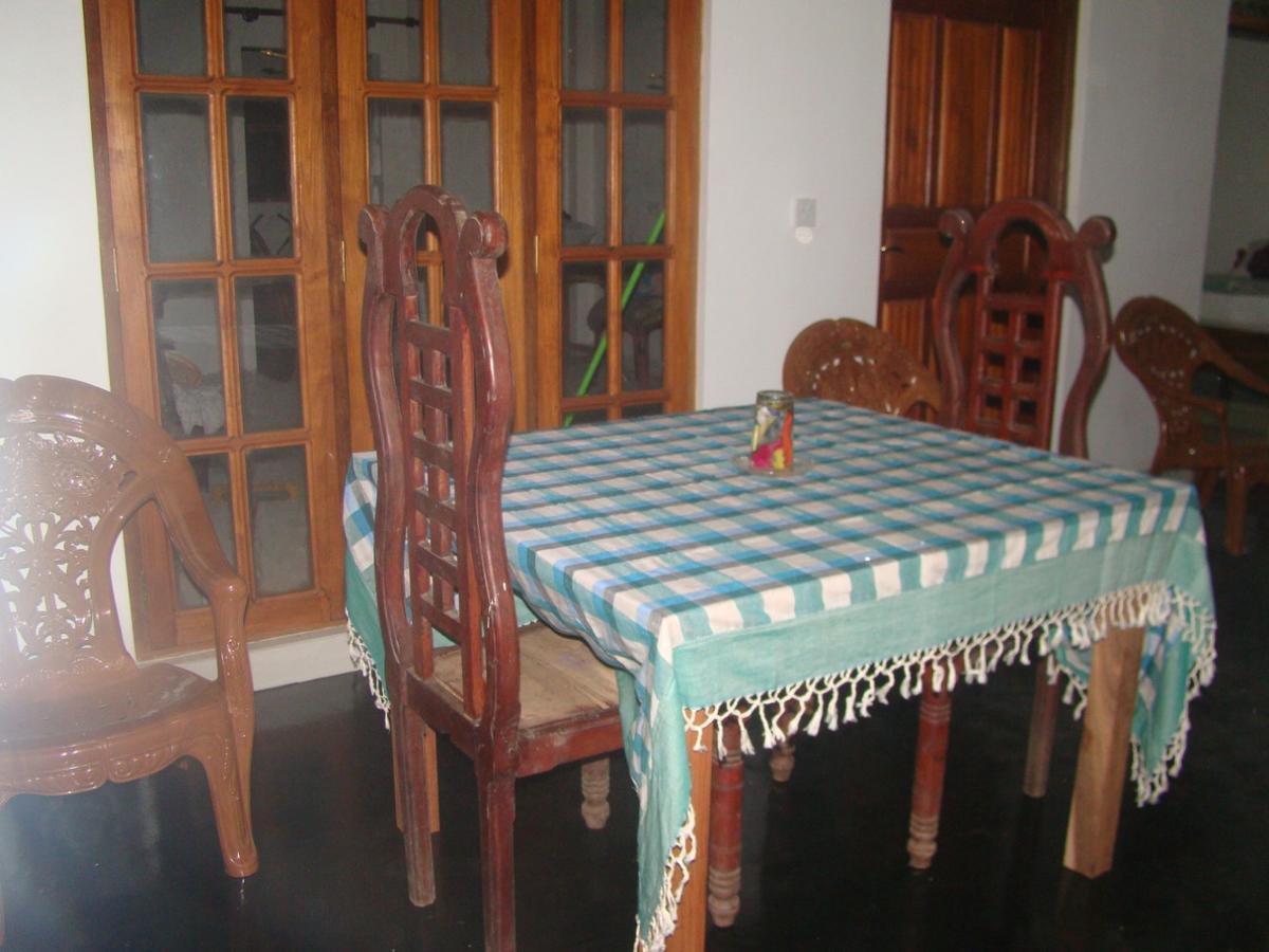 Thuruliya Guest house Sigiriya