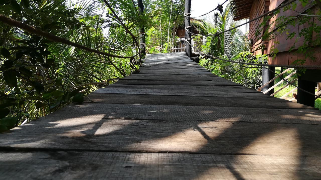 Sigiri Sarilco Rock View Treehouse * Sigiriya