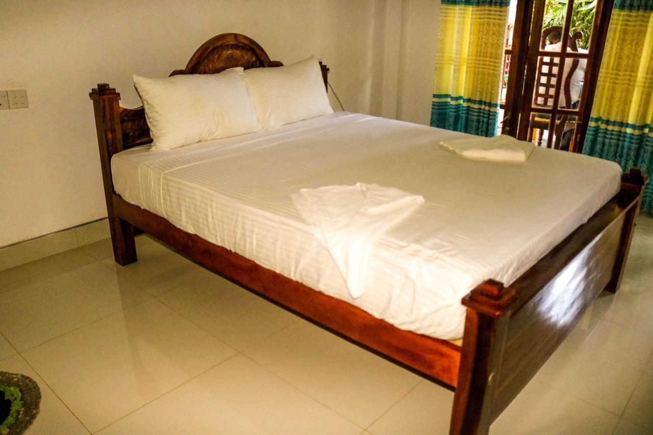 Thuruliya Guest house