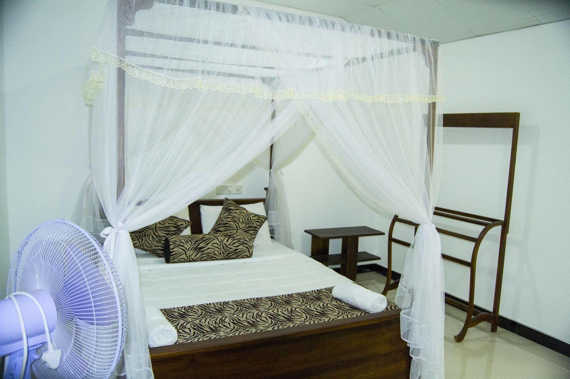 Rock Gate Resort