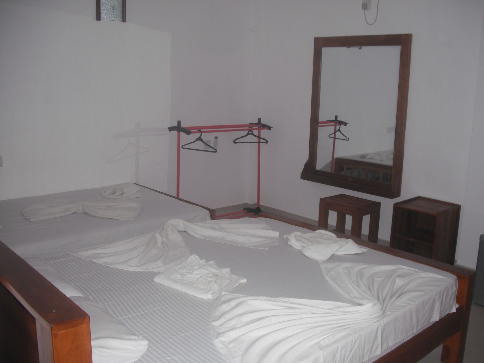 Homestay Sinhagiri *