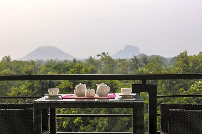 Cassandra Culture 4* Sigiriya
