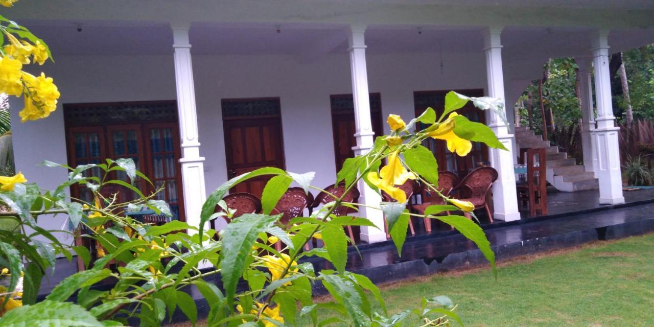 Thuruliya Guest house
