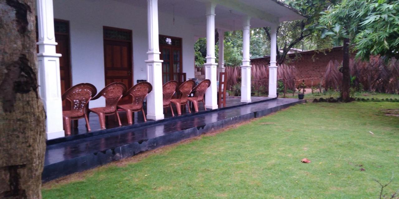 Guest house Thuruliya