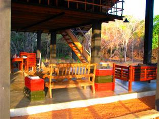 Hotel Kumbukgas Mankada 2*