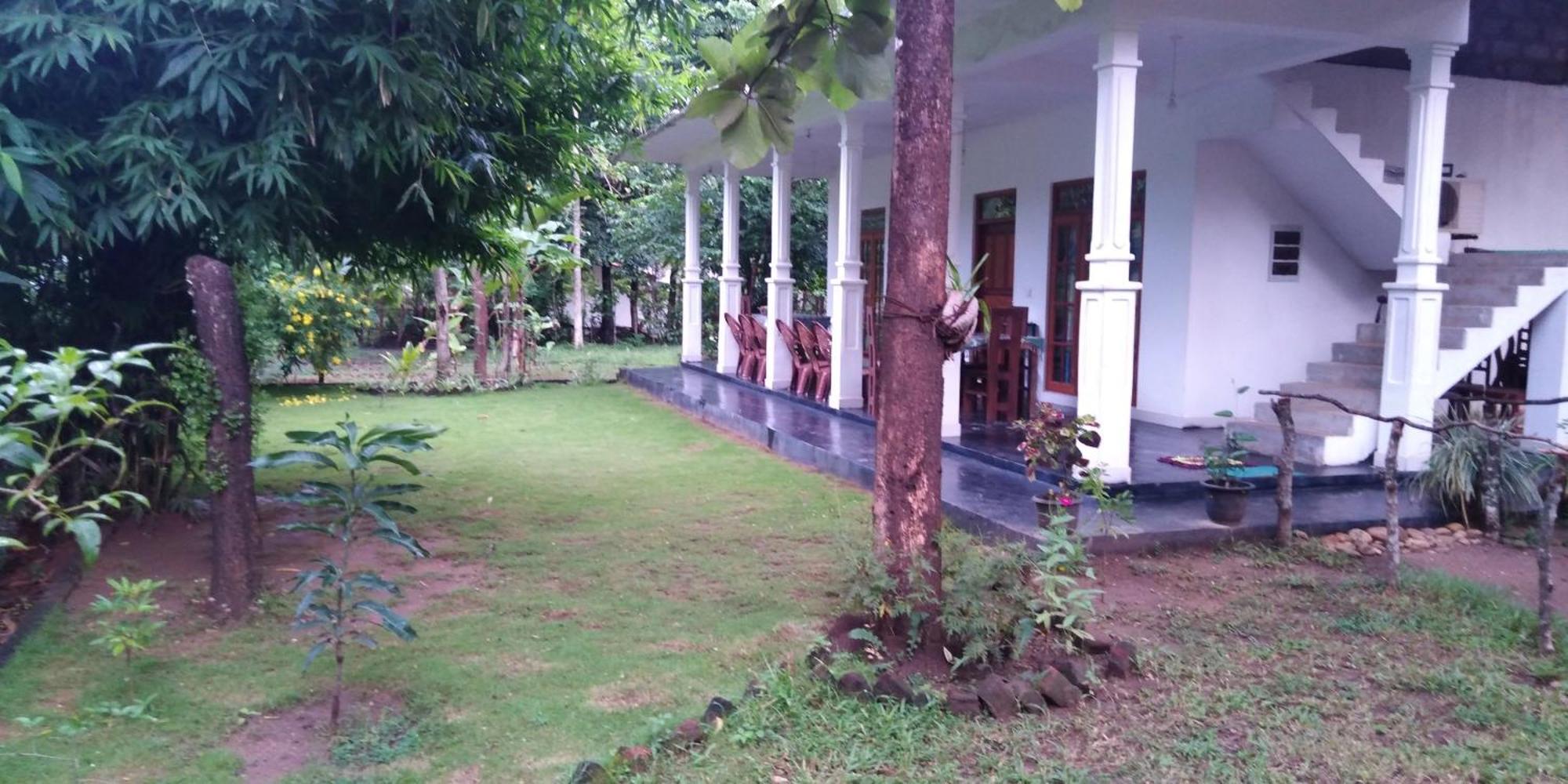 Thuruliya Guest house Sigiriya
