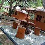 Hotel Niyagala Lodge Sigiriya