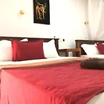 Sigiriya Moonlight Home