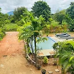 Dew Ashi Homestay