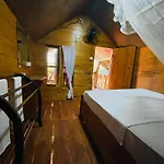 Green Land Tree House Sigiriya