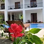 Amelia Resort