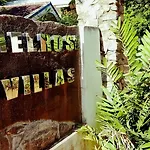 Melrose Villas