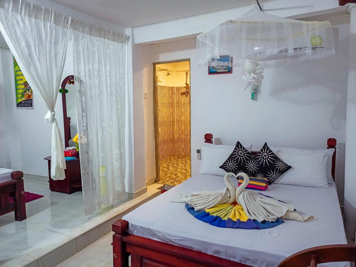 Sigiri Tarushan Homestay Sigiriya