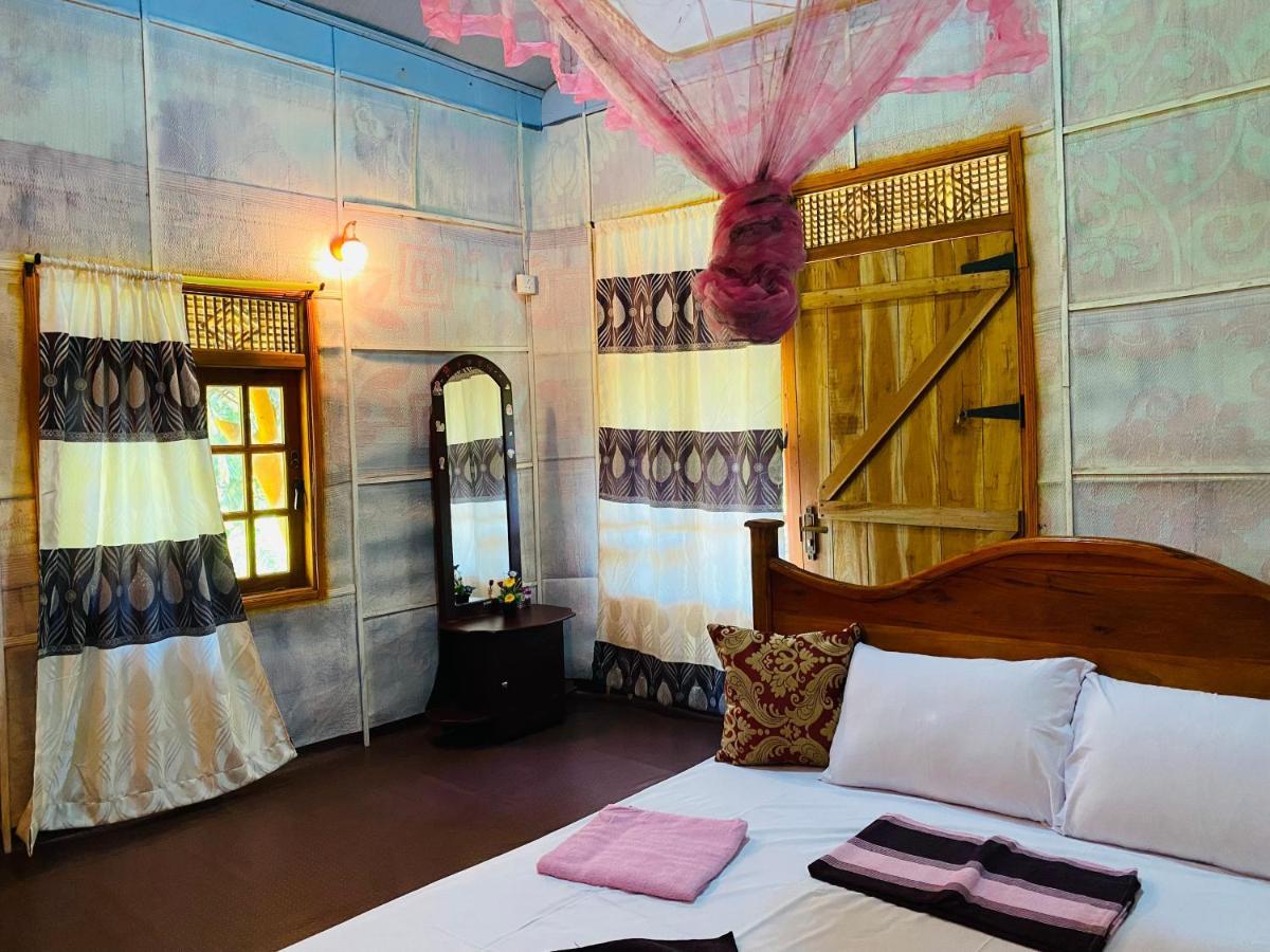 Sigiri Lion Eco Palace