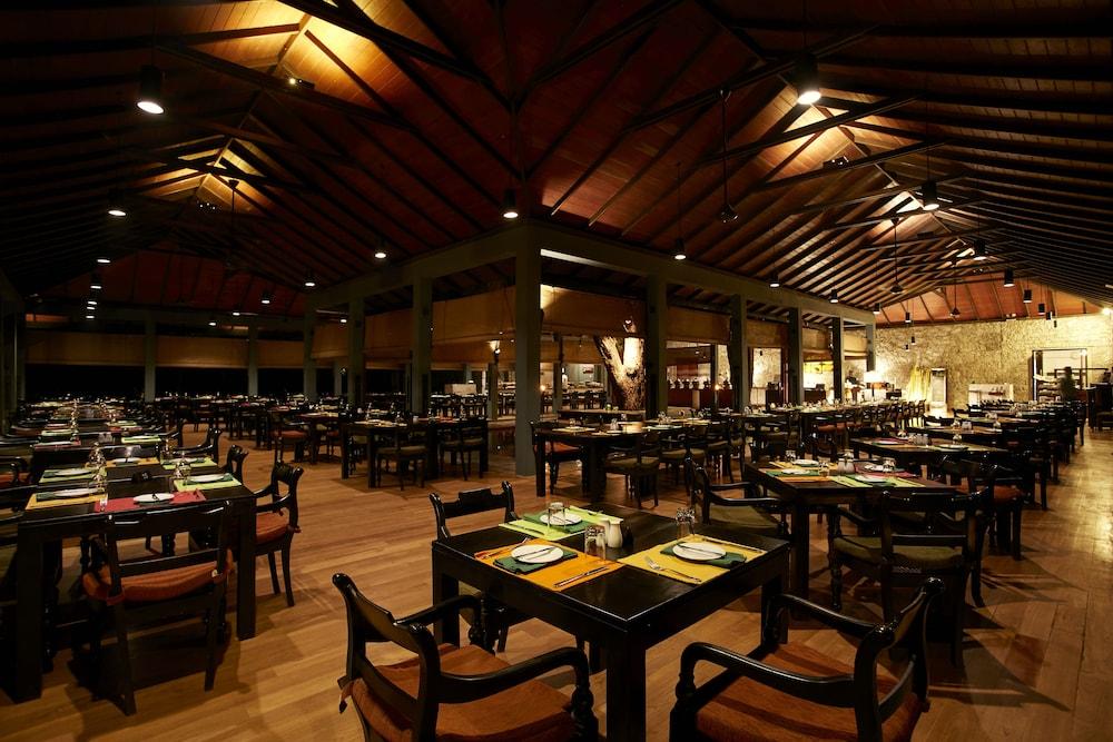 Hotel Hotel Sigiriya 5*