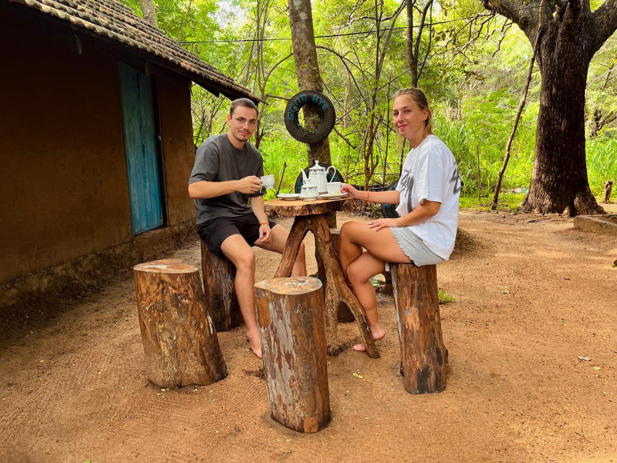 Ali Adi Eco * Sigiriya