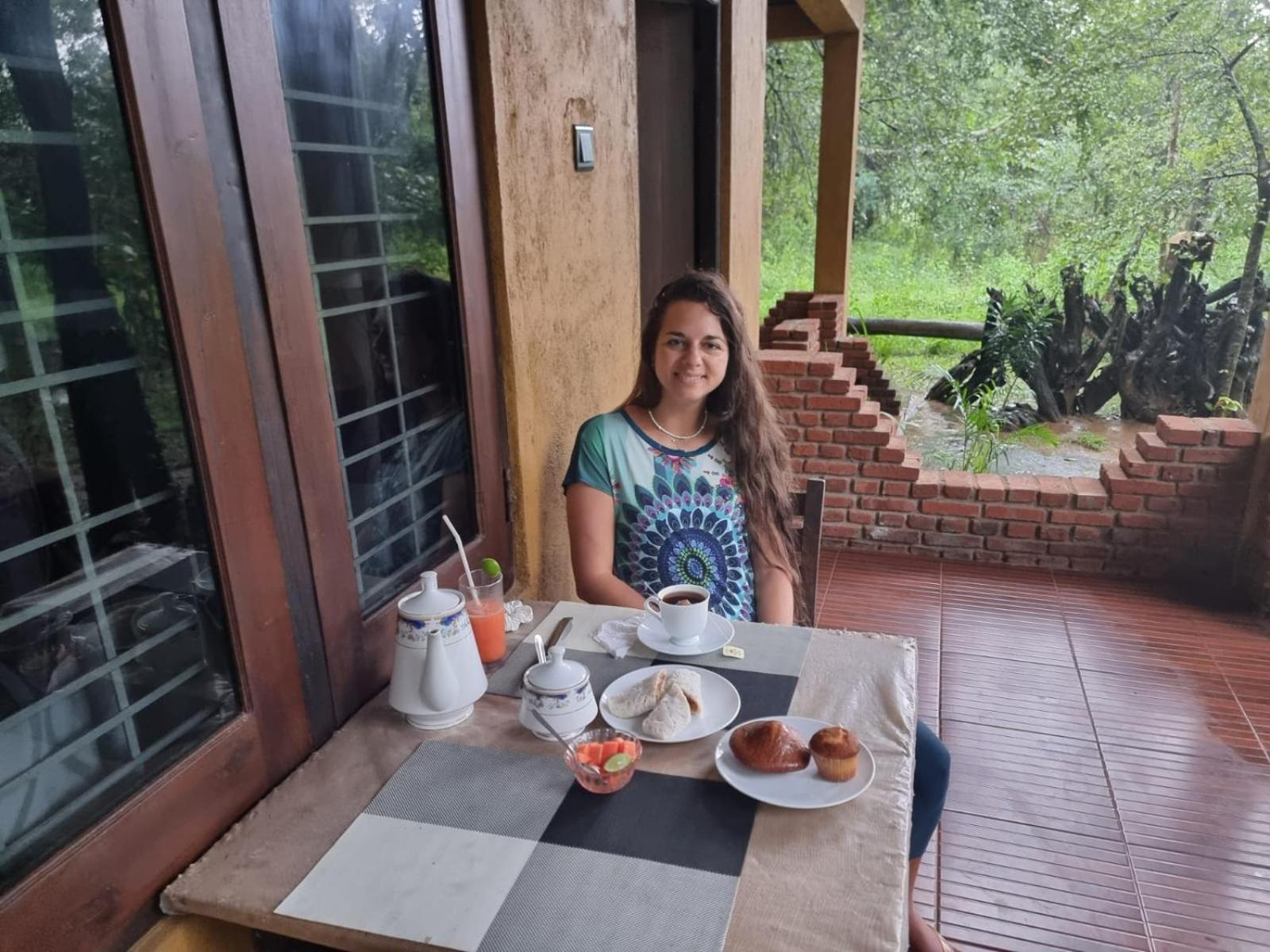 Ali Adi Eco Sigiriya