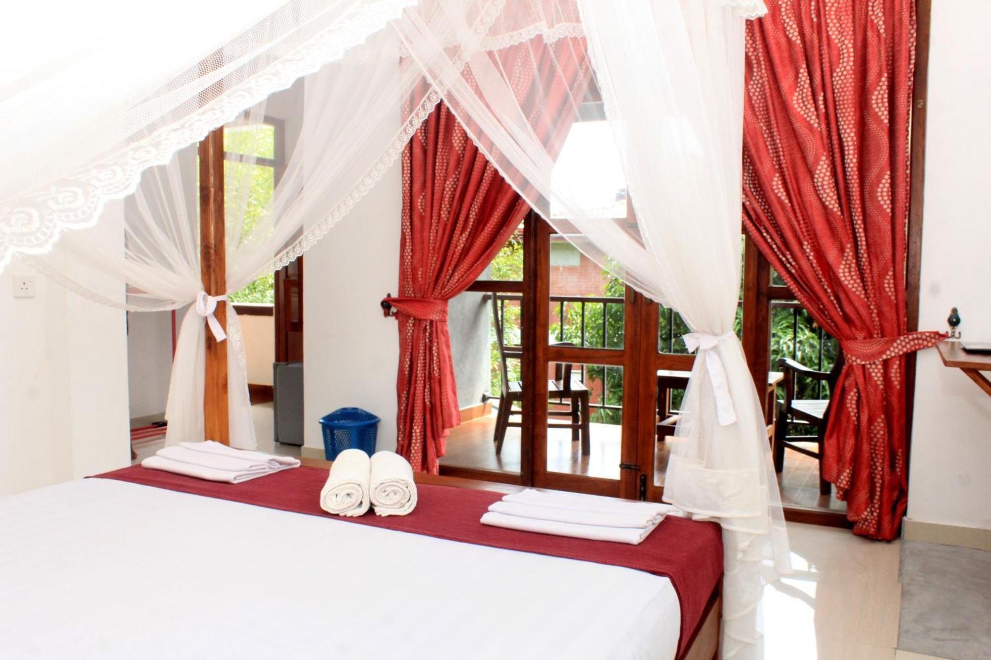 Hut Nature Hotel Sigiriya