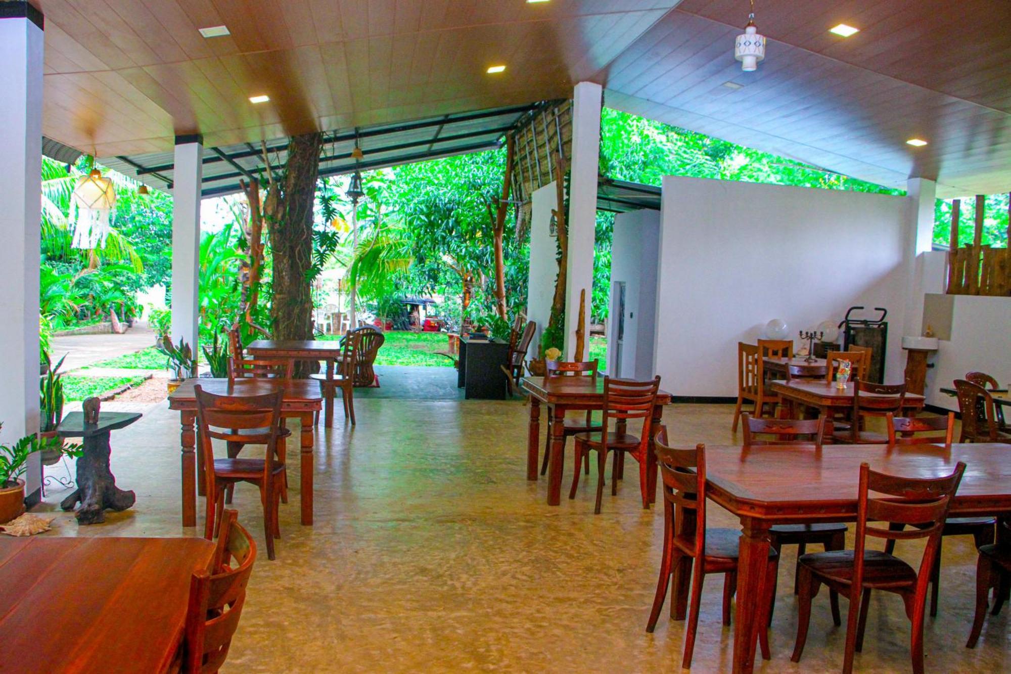 Guest house Sigiri Nisala