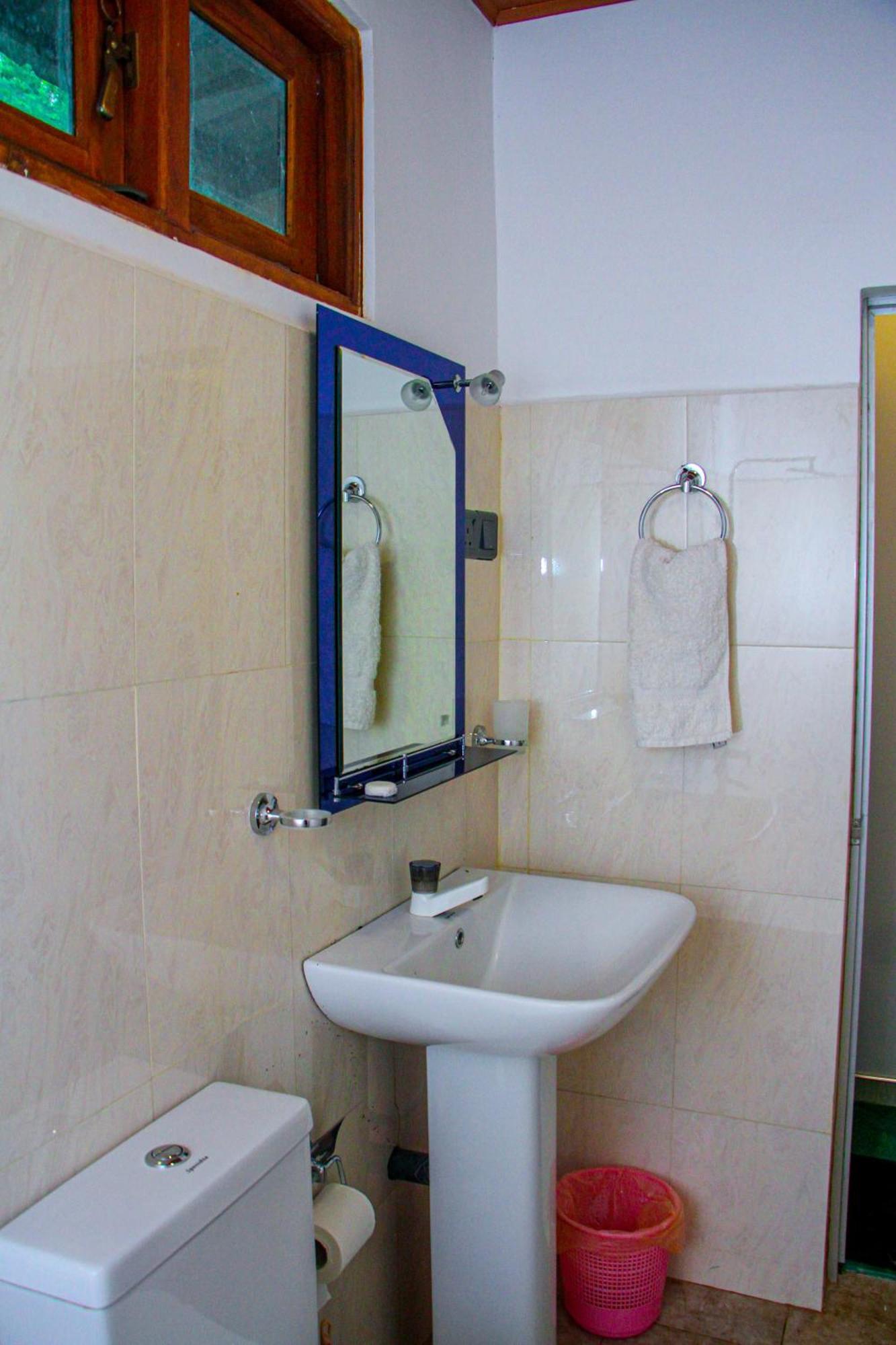 Sigiri Nisala Guest house *
