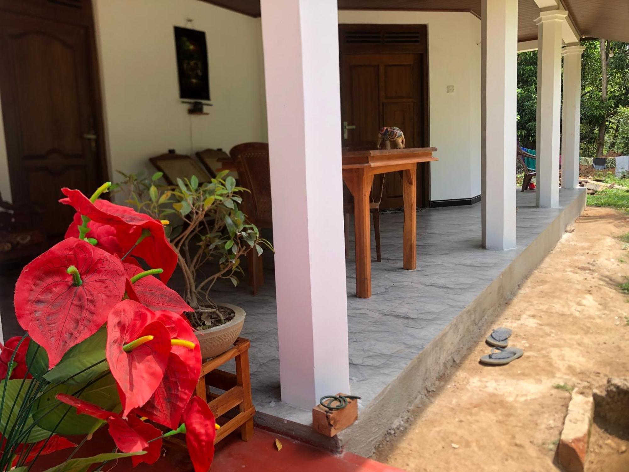 Moonlight Homestay Sigiriya