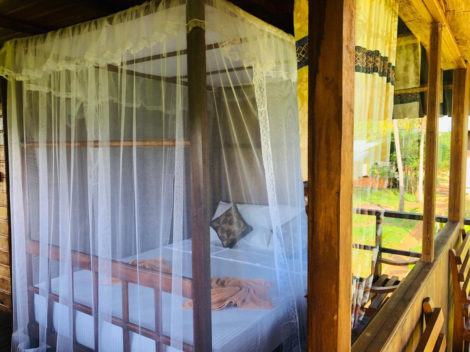 Paddy Field Hut Lodge Sigiriya