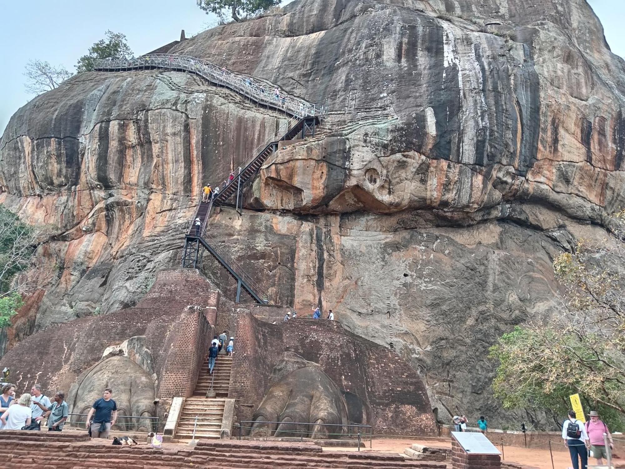 Sigiri Lion Eco Palace Sigiriya