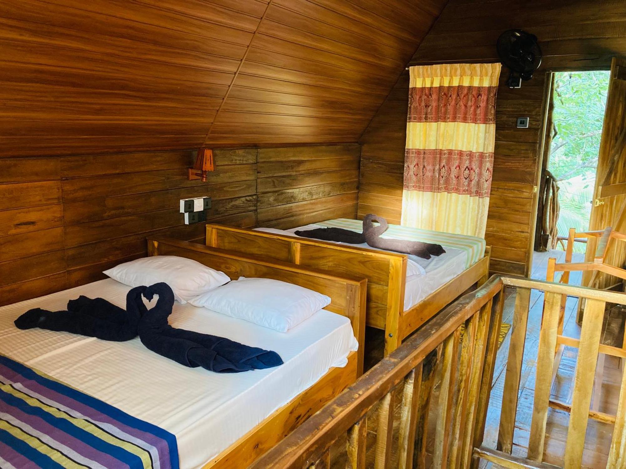 Guest house Sigiri Tree House