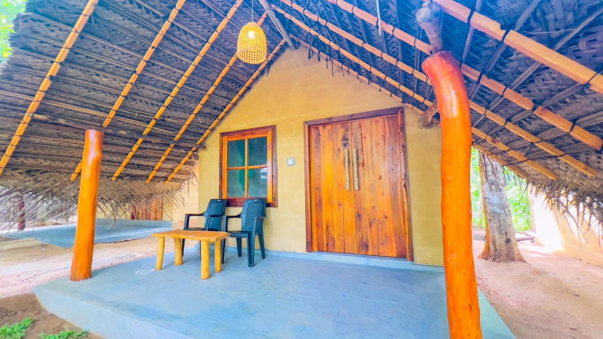 Jungle Host And Tree House Hostel