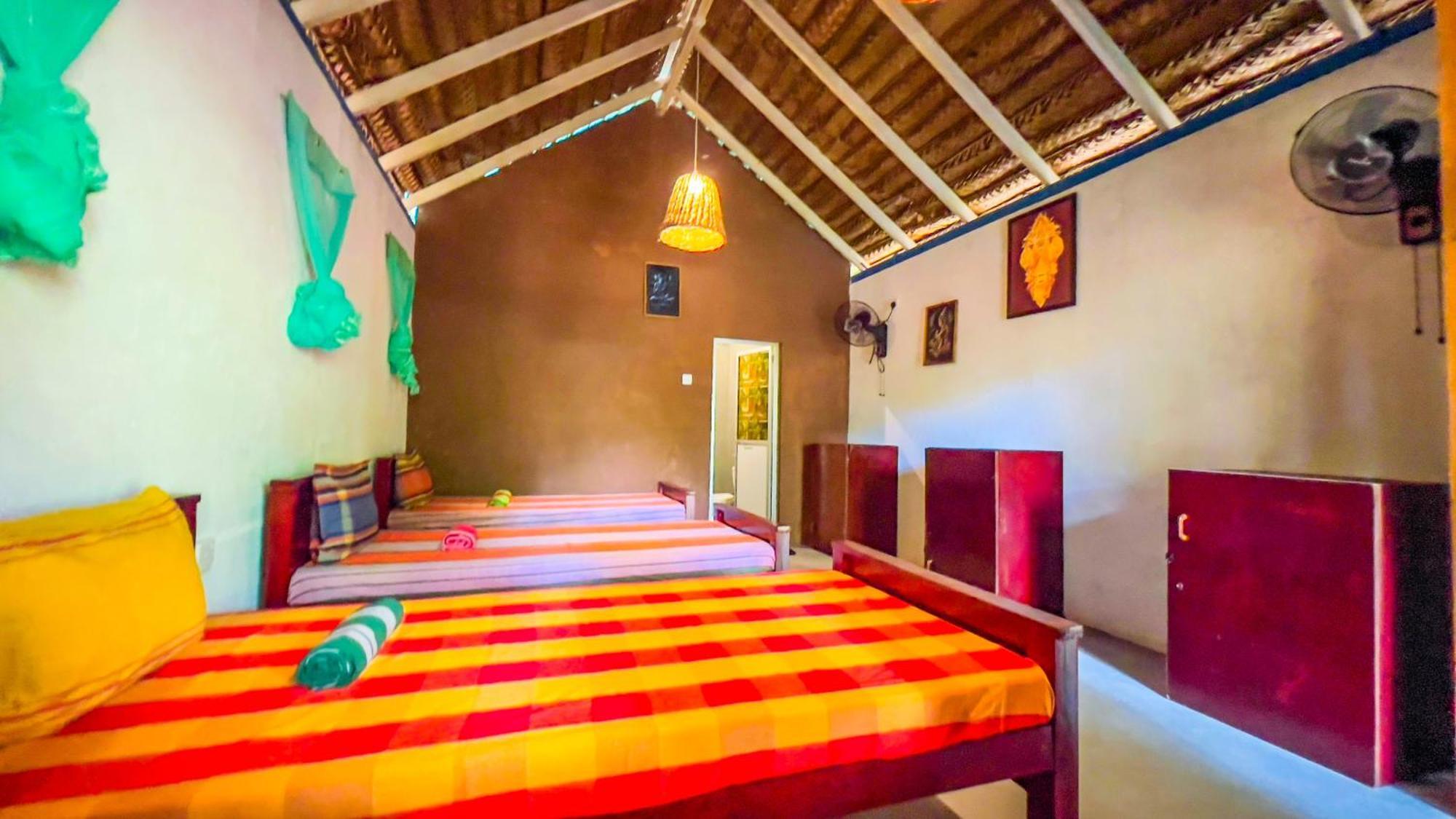 Jungle Host And Tree House Hostel Sigiriya