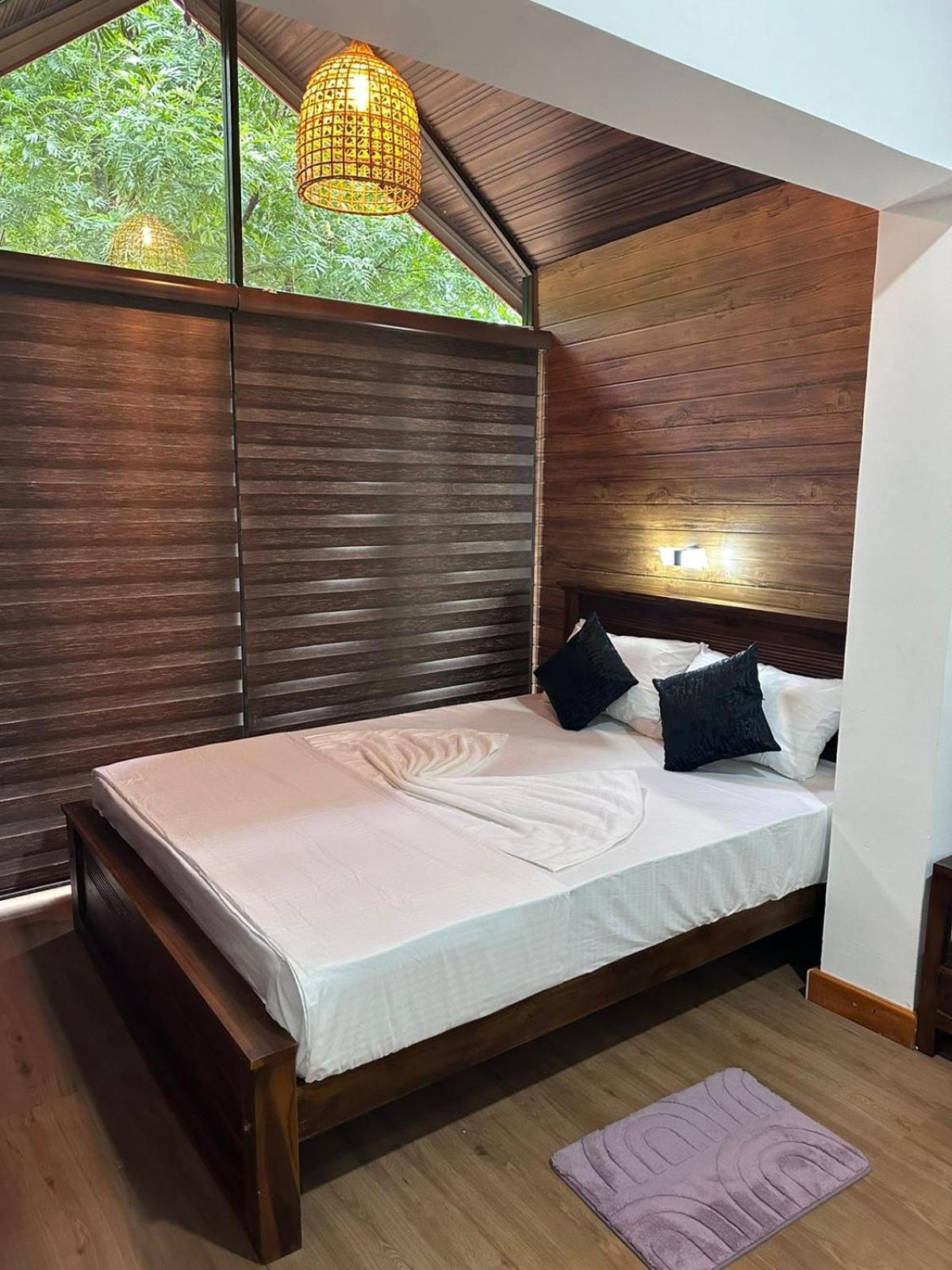 Singhagiri Haven * Sigiriya