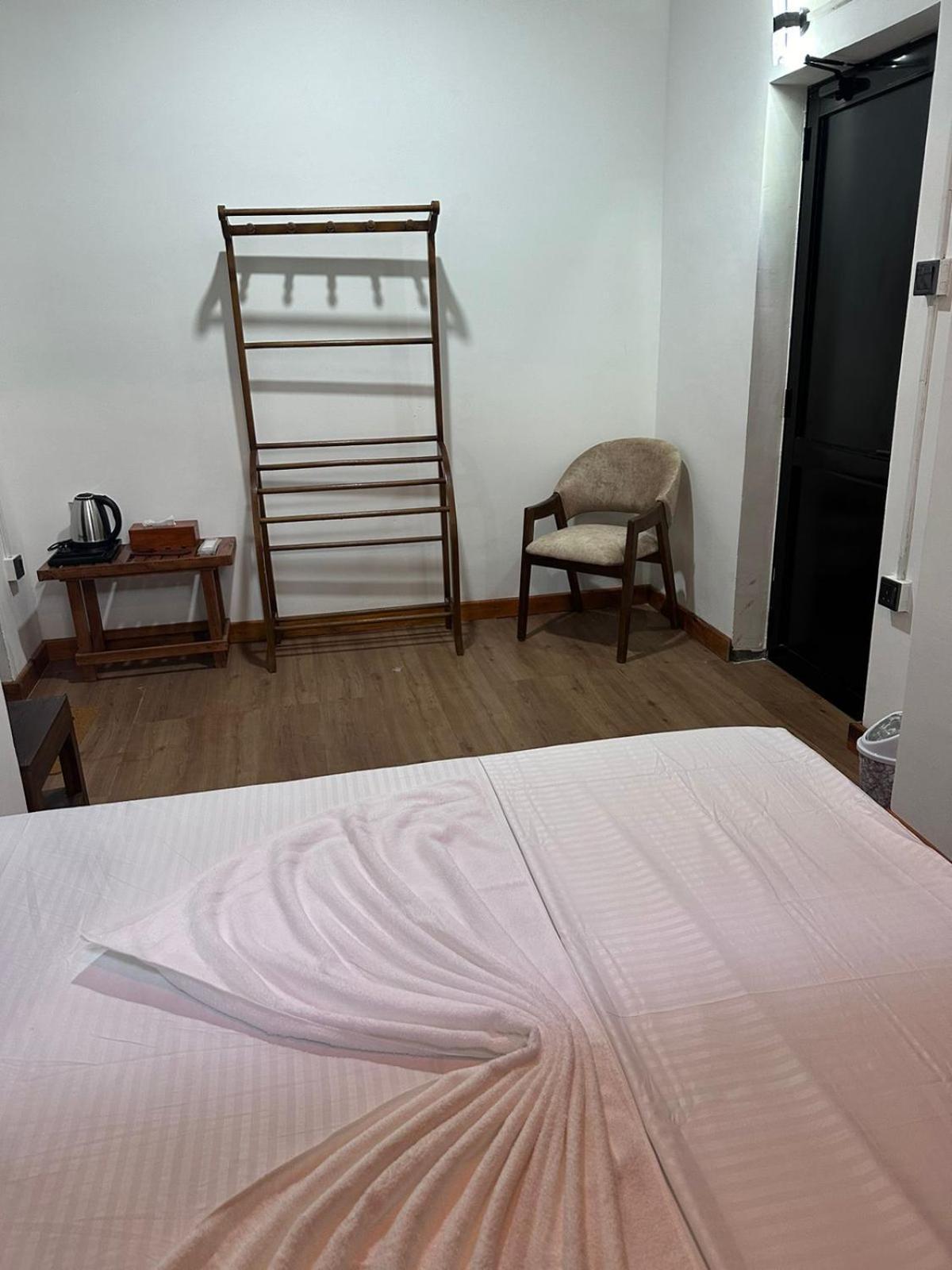 Singhagiri Haven Guest house *
