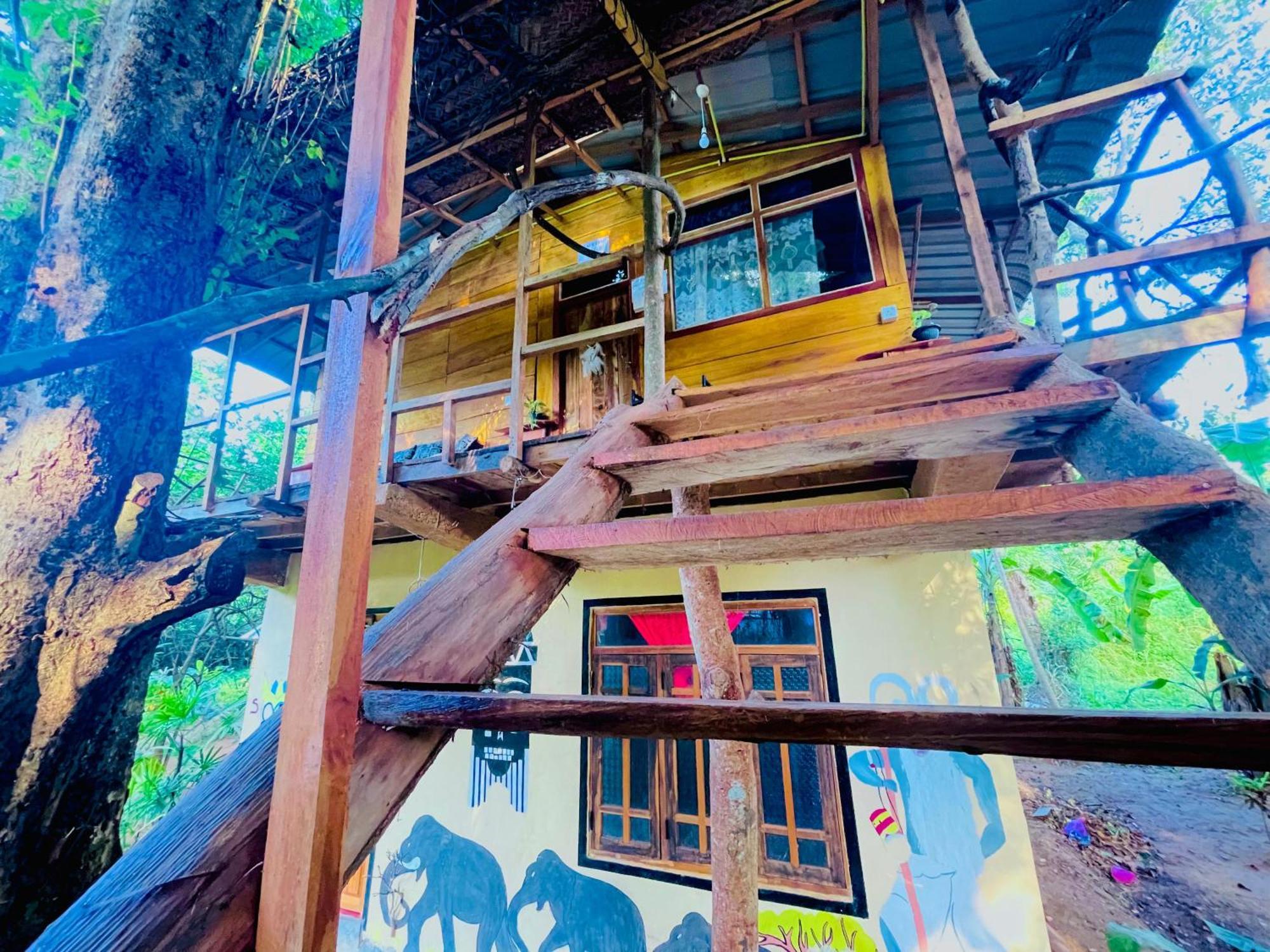 Hostel Rastha *