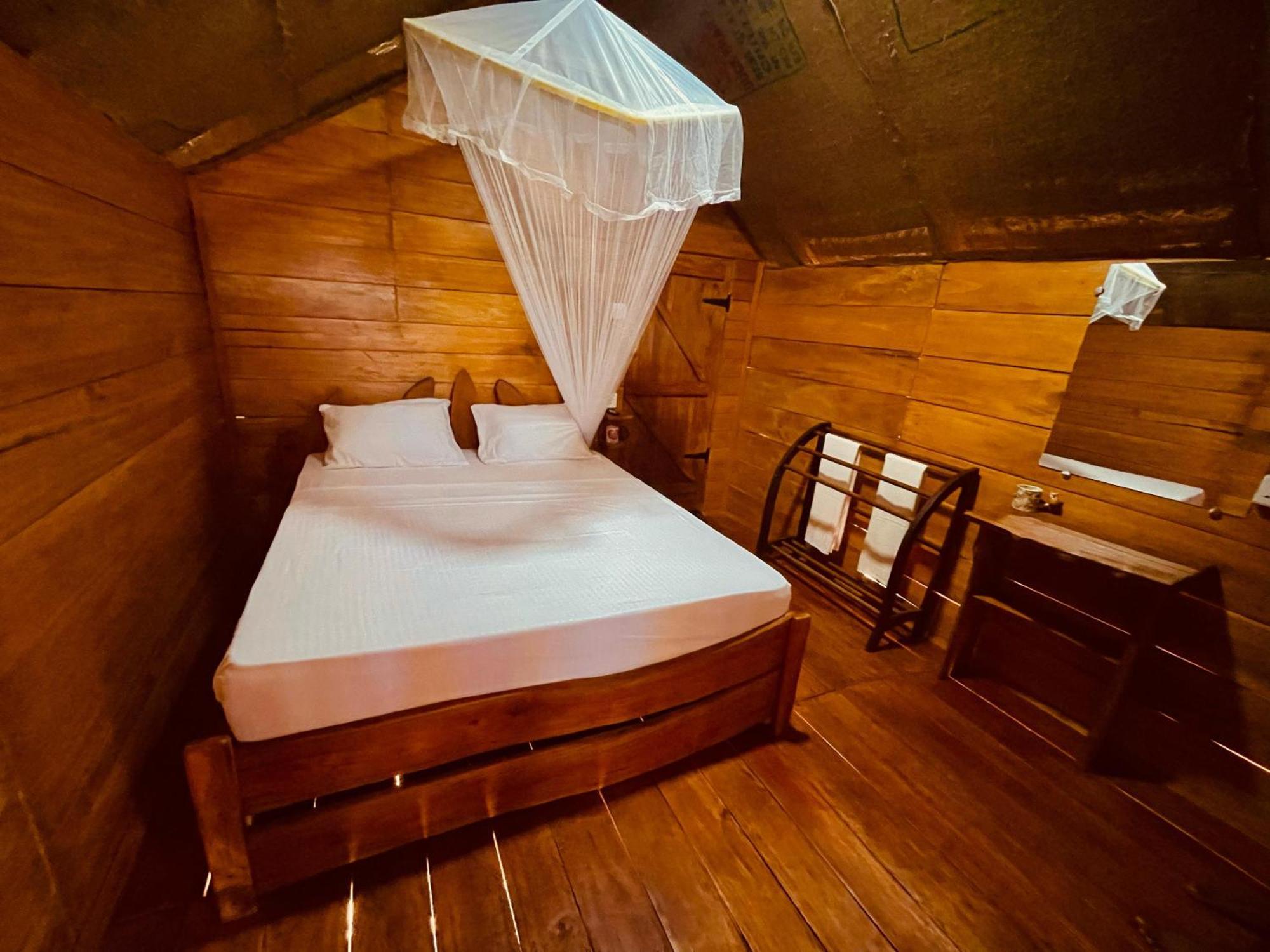 Lodge Land Tree House Sigiriya
