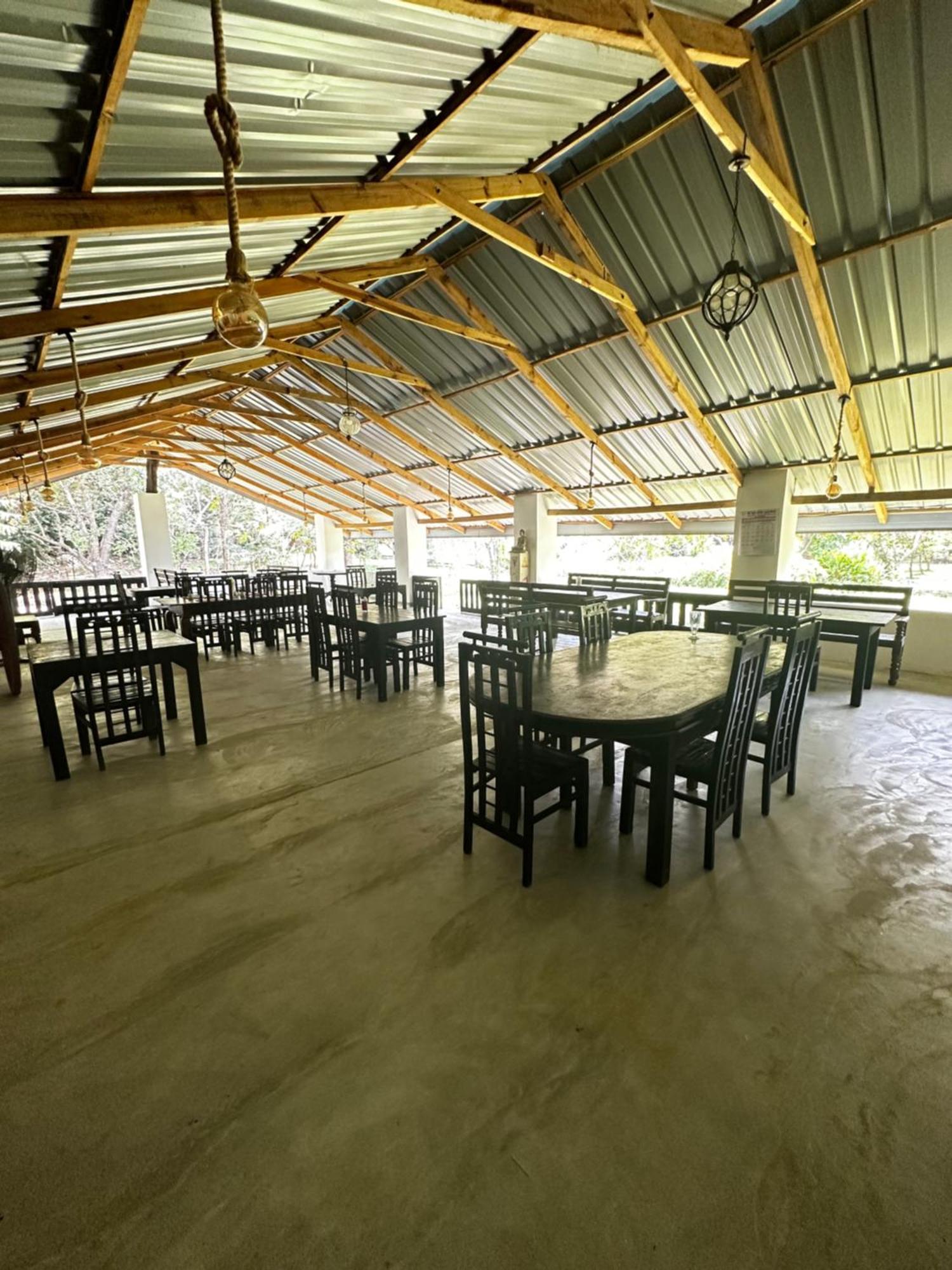 Hotel New Sigiri Kele