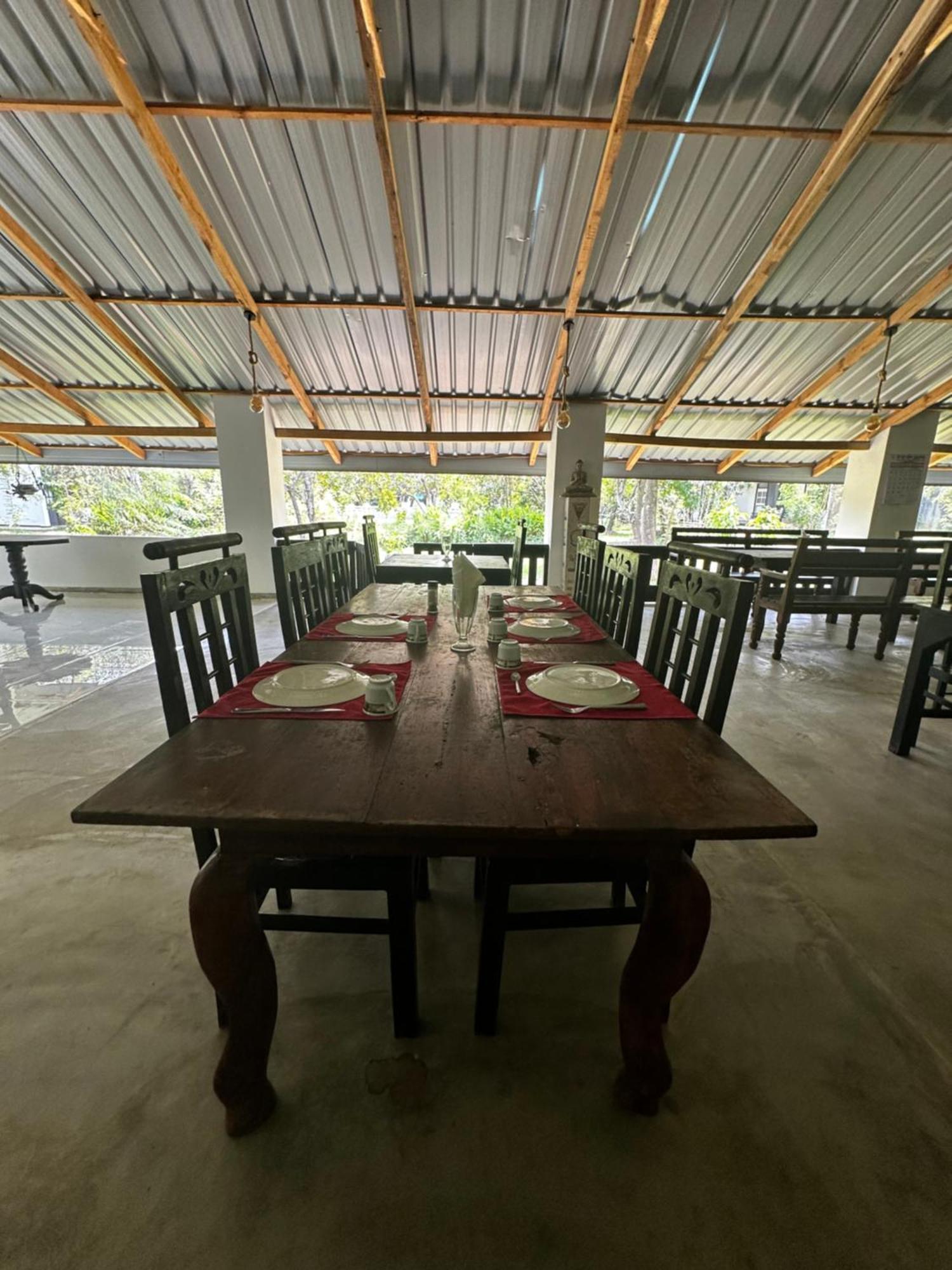 New Sigiri Kele Hotel