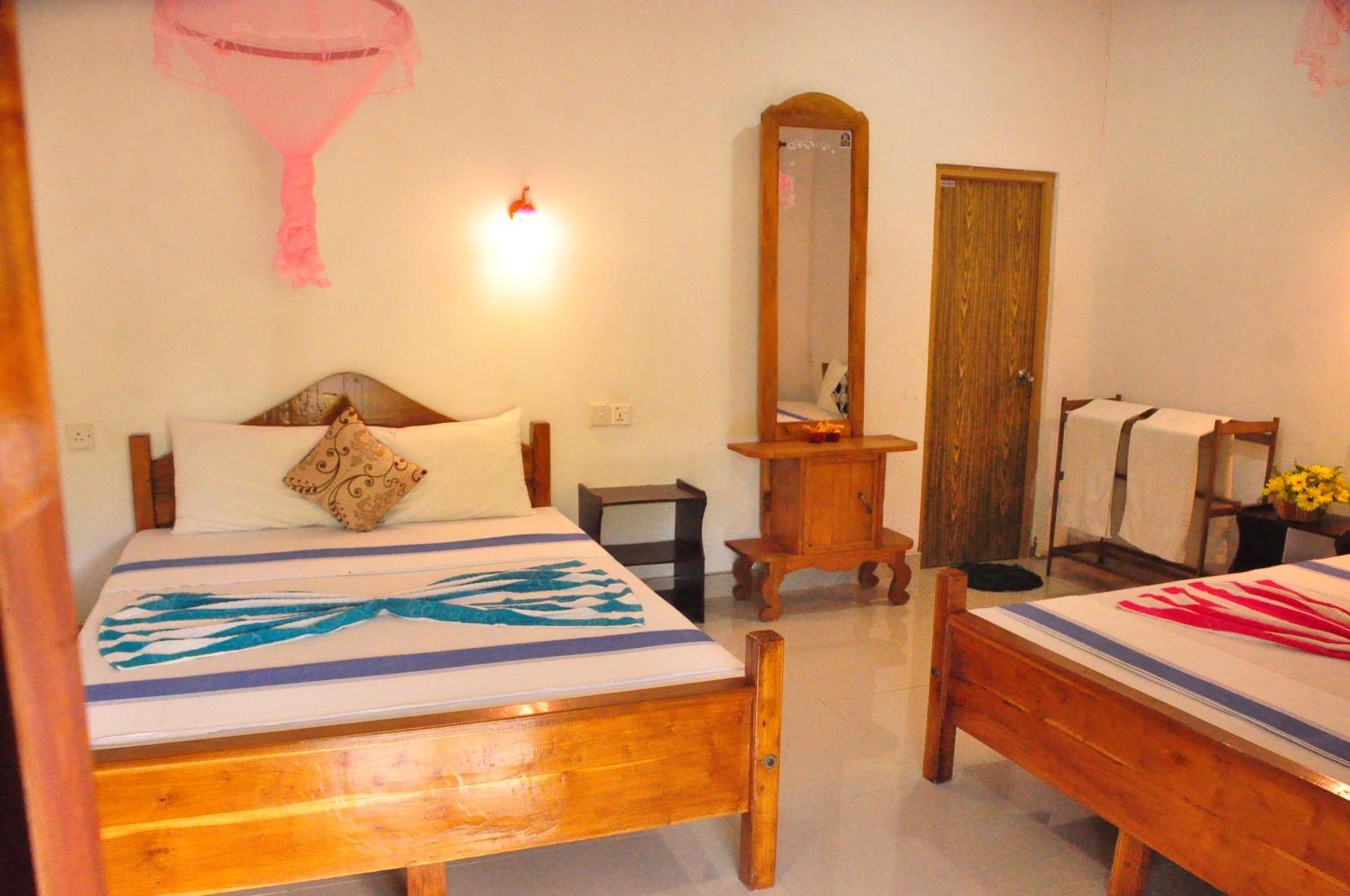 Hotel Horizon & Sigiriya